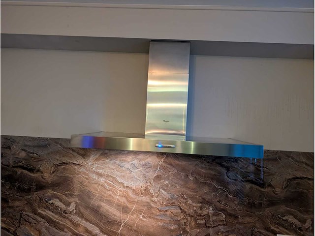 Keuken met apparatuur - afbeelding 10 van  28