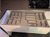 Keuken met apparatuur - afbeelding 13 van  28