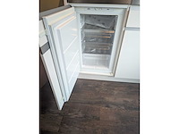 Keuken met apparatuur - afbeelding 32 van  32