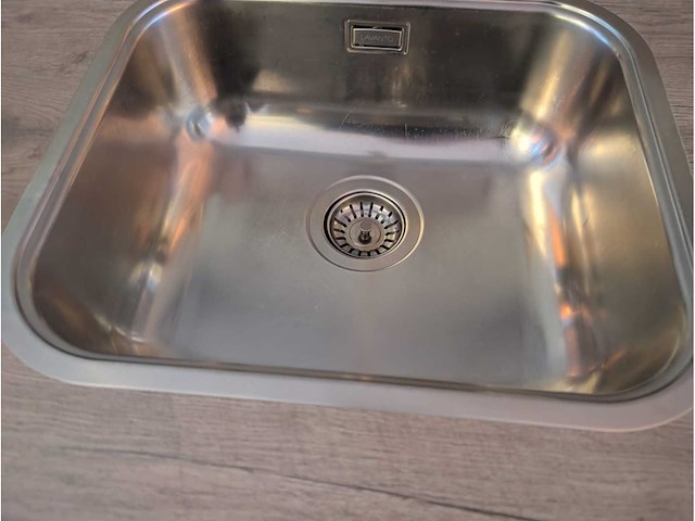 Keuken met apparatuur - afbeelding 30 van  32