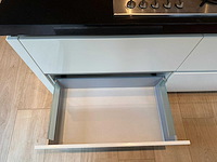 Keuken met apparatuur - afbeelding 18 van  35