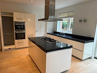 Keuken met apparatuur - afbeelding 12 van  35