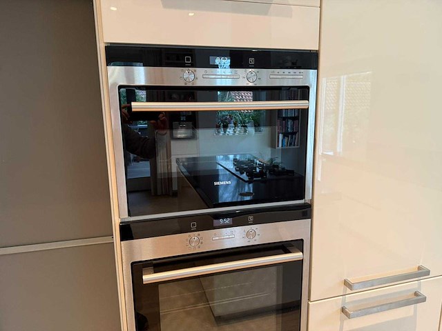 Keuken met apparatuur - afbeelding 31 van  35