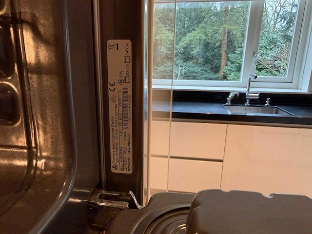 Keuken met apparatuur - afbeelding 33 van  35