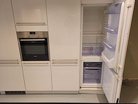 Keuken met apparatuur - afbeelding 2 van  26