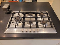 Keuken met apparatuur - afbeelding 10 van  26