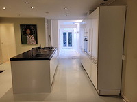 Keuken met apparatuur - afbeelding 21 van  26