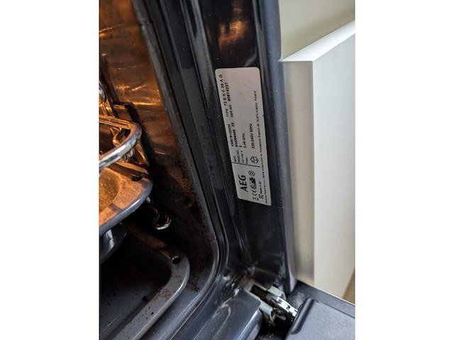 Keuken met apparatuur - afbeelding 4 van  27