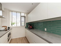 Keuken met apparatuur - afbeelding 12 van  27