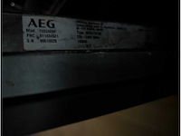 Keuken met apparatuur - afbeelding 24 van  39