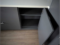 Keuken met apparatuur - afbeelding 11 van  19