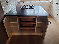 Keuken met apparatuur - afbeelding 1 van  21