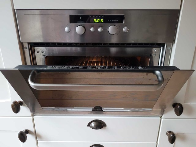 Keuken met apparatuur - afbeelding 5 van  21