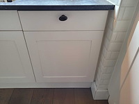 Keuken met apparatuur - afbeelding 8 van  21