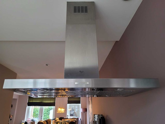 Keuken met apparatuur - afbeelding 14 van  21