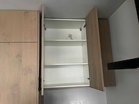 Keuken met apparatuur - afbeelding 2 van  25