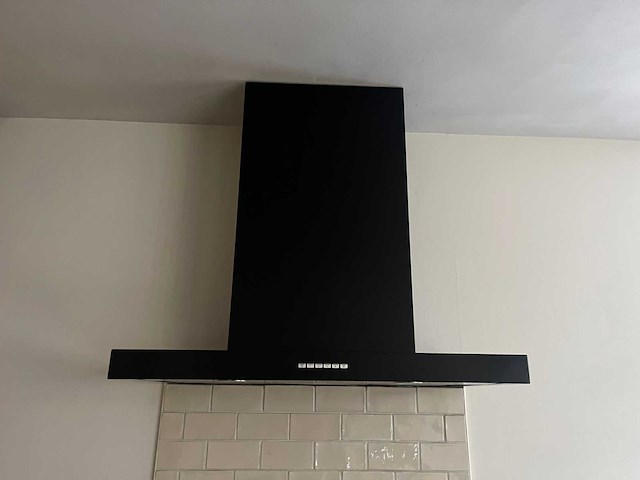 Keuken met apparatuur - afbeelding 5 van  25