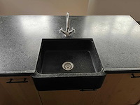 Keuken met apparatuur - afbeelding 10 van  25