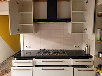 Keuken met apparatuur - afbeelding 16 van  27