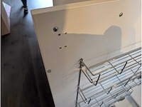 Keuken met apparatuur - afbeelding 3 van  27