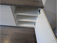 Keuken met apparatuur - afbeelding 25 van  27