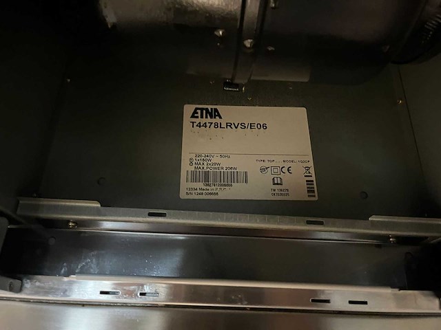 Keuken met apparatuur - afbeelding 6 van  15