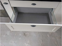 Keuken met apparatuur - afbeelding 16 van  29