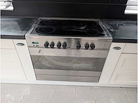 Keuken met apparatuur - afbeelding 29 van  29