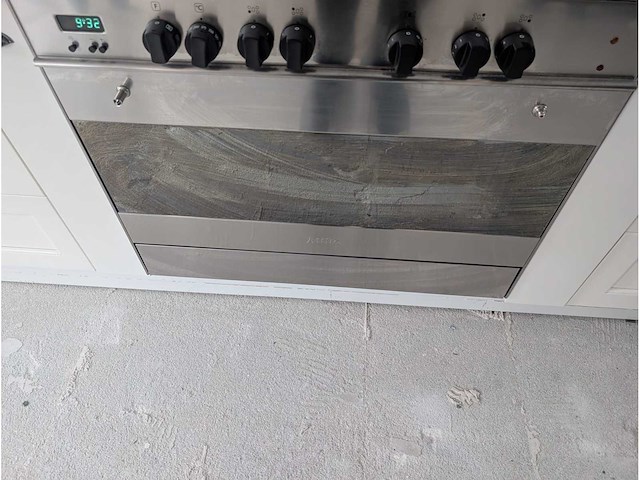 Keuken met apparatuur - afbeelding 11 van  11