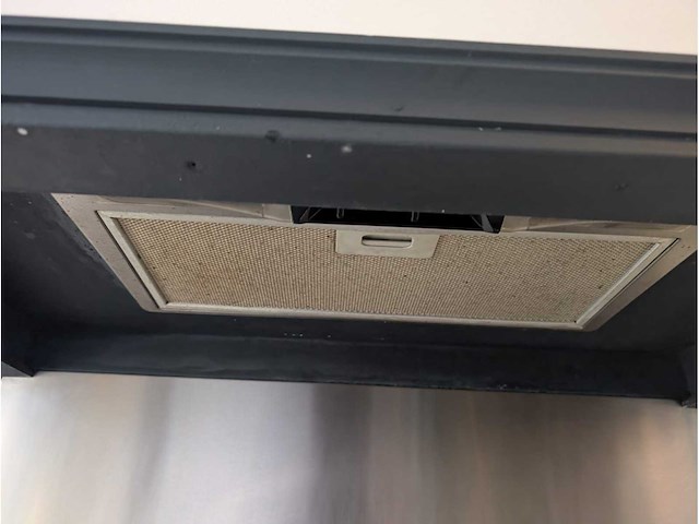 Keuken met apparatuur - afbeelding 3 van  24