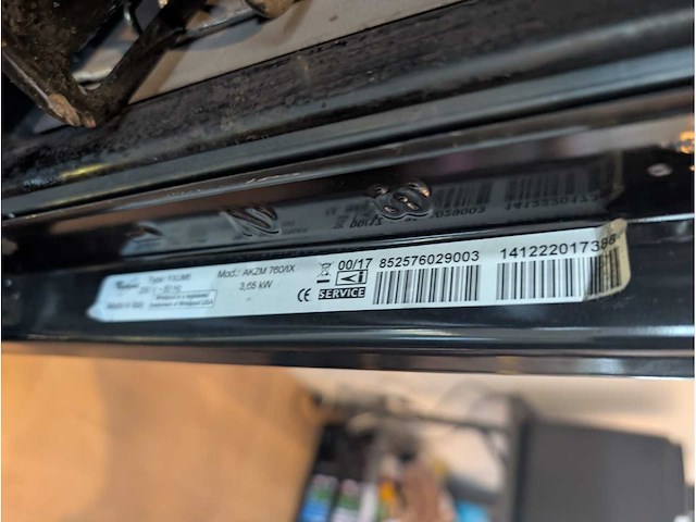 Keuken met apparatuur - afbeelding 16 van  24