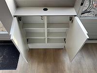 Keuken met apparatuur - afbeelding 9 van  20