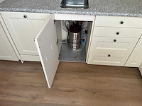 Keuken met apparatuur - afbeelding 9 van  33