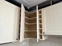 Keuken met apparatuur - afbeelding 11 van  33