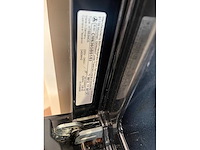 Keuken met apparatuur - afbeelding 16 van  33