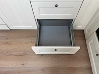 Keuken met apparatuur - afbeelding 18 van  33