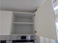 Keuken met apparatuur - afbeelding 13 van  18