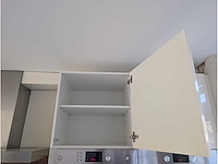 Keuken met apparatuur - afbeelding 16 van  18