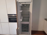 Keuken met apparatuur - afbeelding 10 van  27