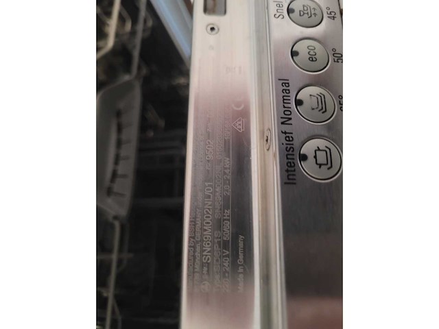 Keuken met apparatuur - afbeelding 18 van  27