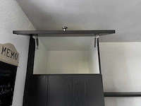 Keuken met apparatuur - afbeelding 13 van  19