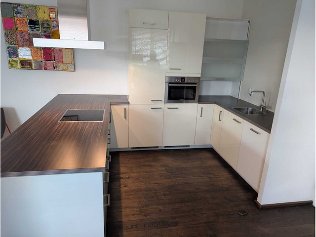 Keuken met apparatuur - afbeelding 1 van  27