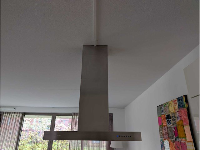 Keuken met apparatuur - afbeelding 14 van  27
