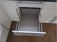Keuken met apparatuur - afbeelding 15 van  33