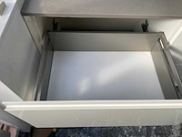 Keuken met apparatuur - afbeelding 2 van  31