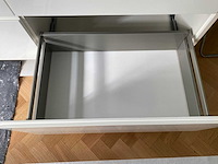 Keuken met apparatuur - afbeelding 10 van  31