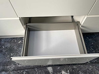 Keuken met apparatuur - afbeelding 29 van  31