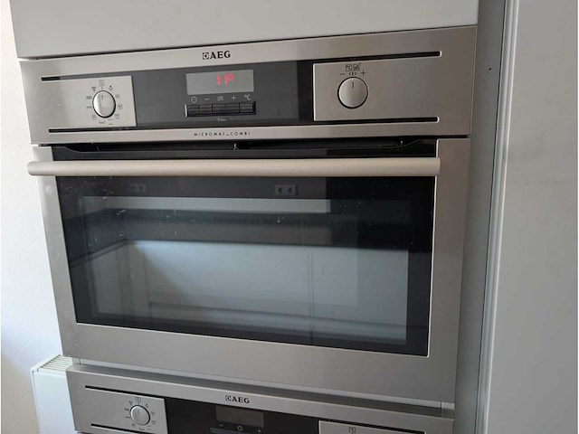 Keuken met apparatuur - afbeelding 19 van  34