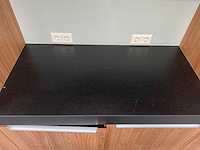 Keuken met apparatuur - afbeelding 1 van  32