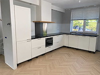 Keuken met apparatuur - afbeelding 1 van  23